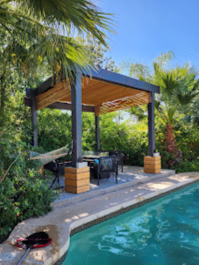 Luxury Resort-Style Pool — Paradise Valley